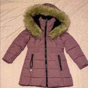 Winter coat with oversized hood